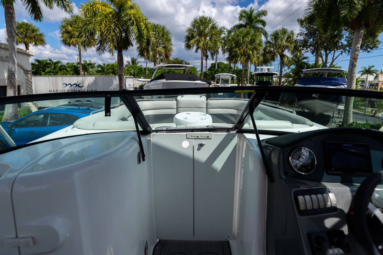 New 2023 Hurricane SunDeck 2486 OB #0282 image 32