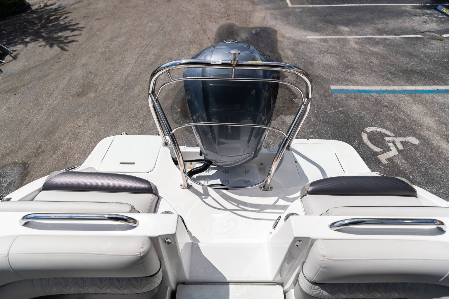 New 2023 Hurricane SunDeck 2486 OB #0282 image 10