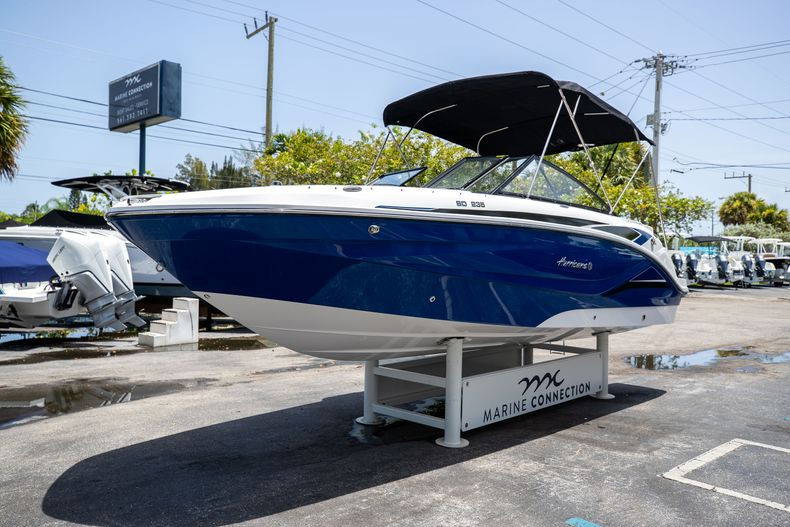 New 2022 Hurricane SunDeck OB SD 235 OB #8013 image 4