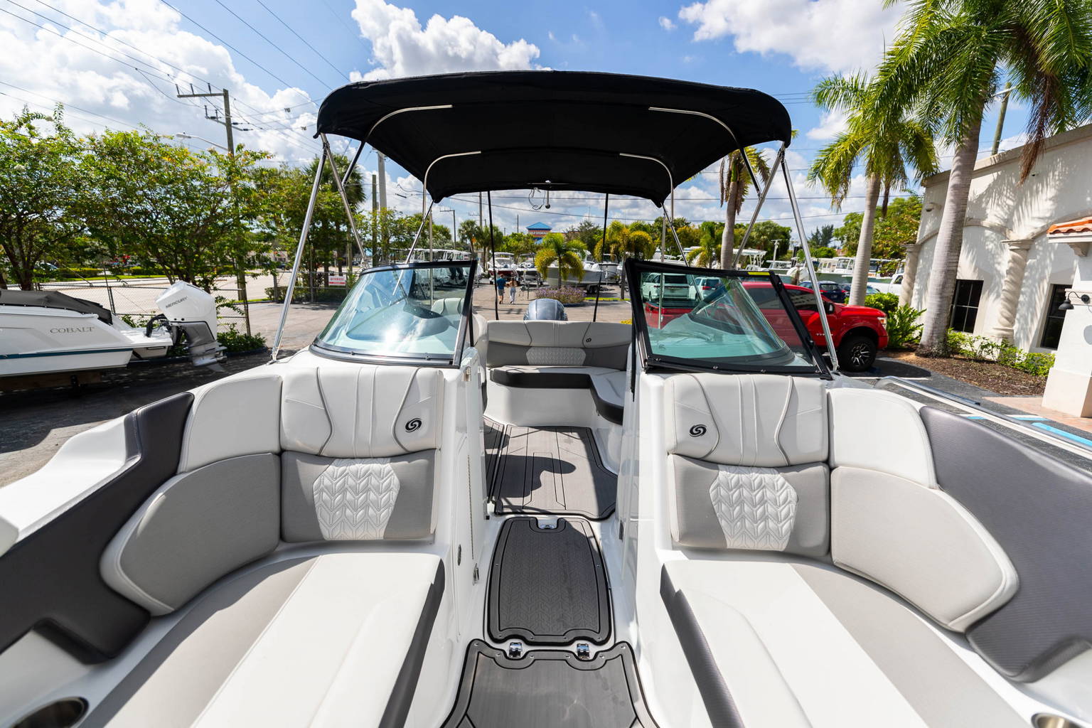 New 2023 Hurricane SunDeck 2200 OB #2028 image 37