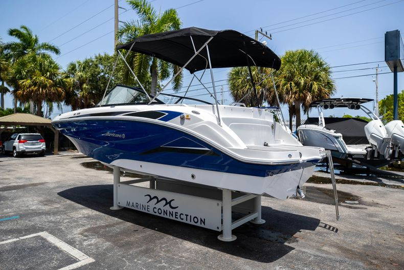 New 2022 Hurricane SunDeck OB SD 235 OB #8013 image 6