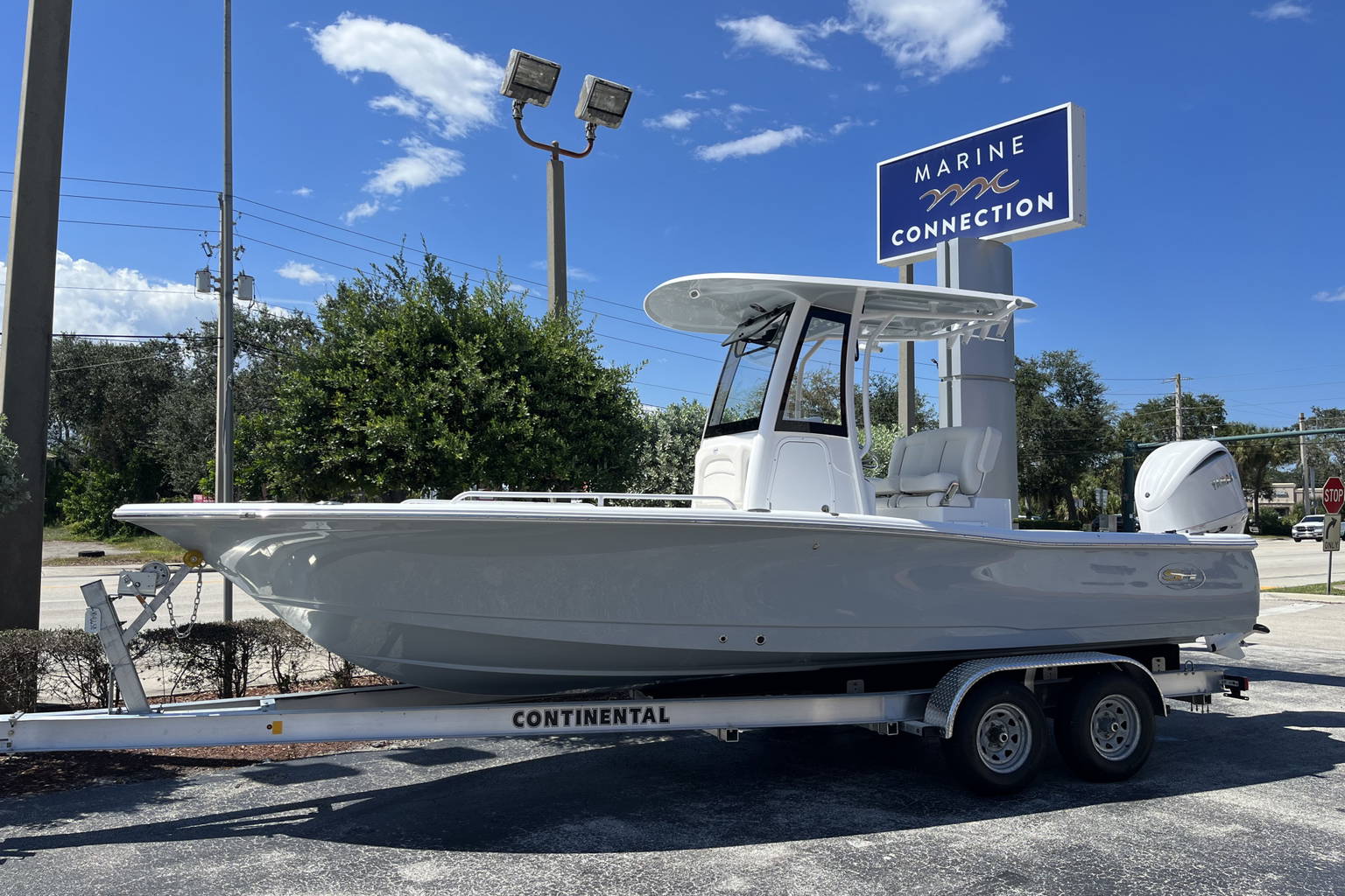 New 2024 Sea Hunt BX 25 FS #0477 image 1