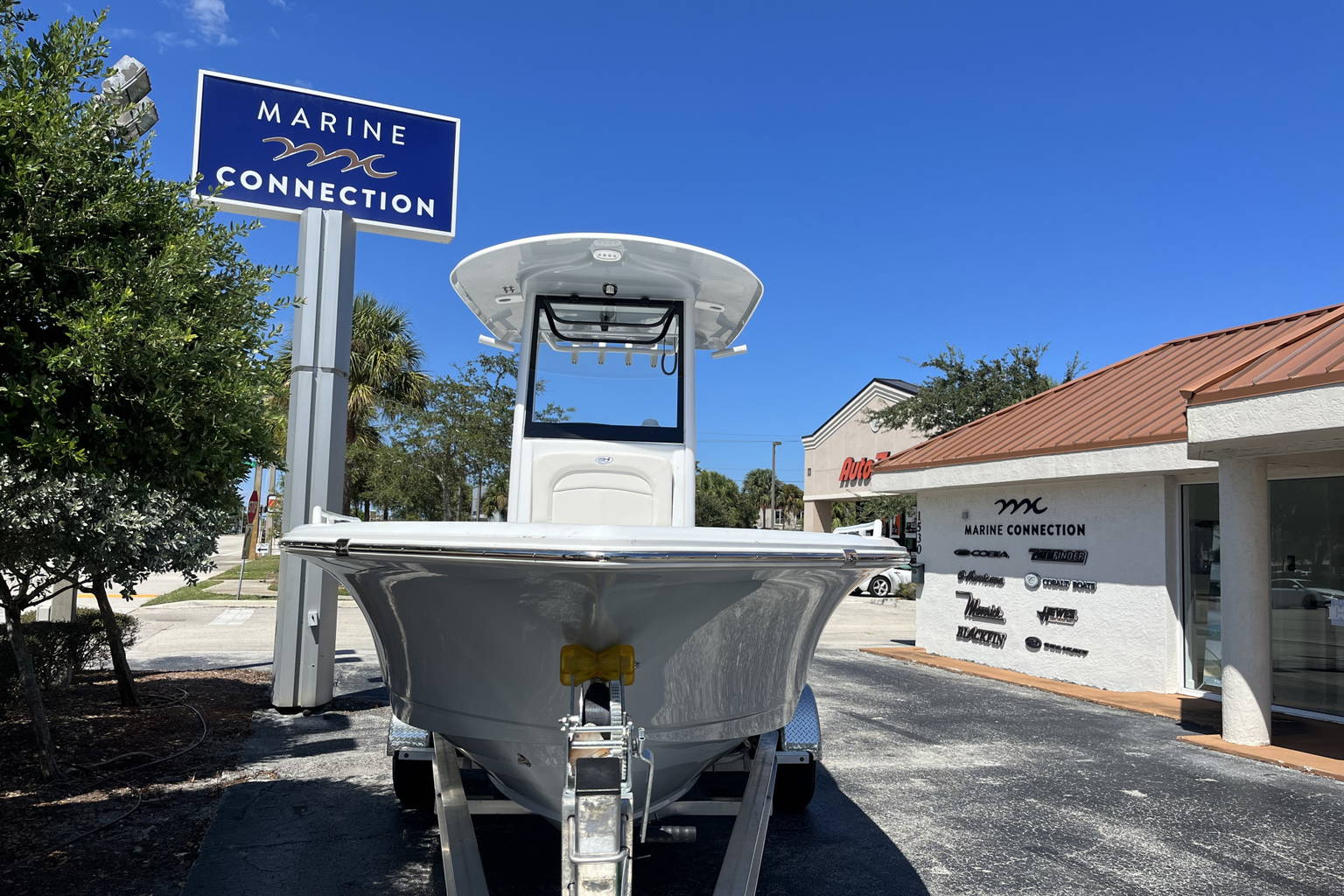 New 2024 Sea Hunt BX 25 FS #0477 image 3