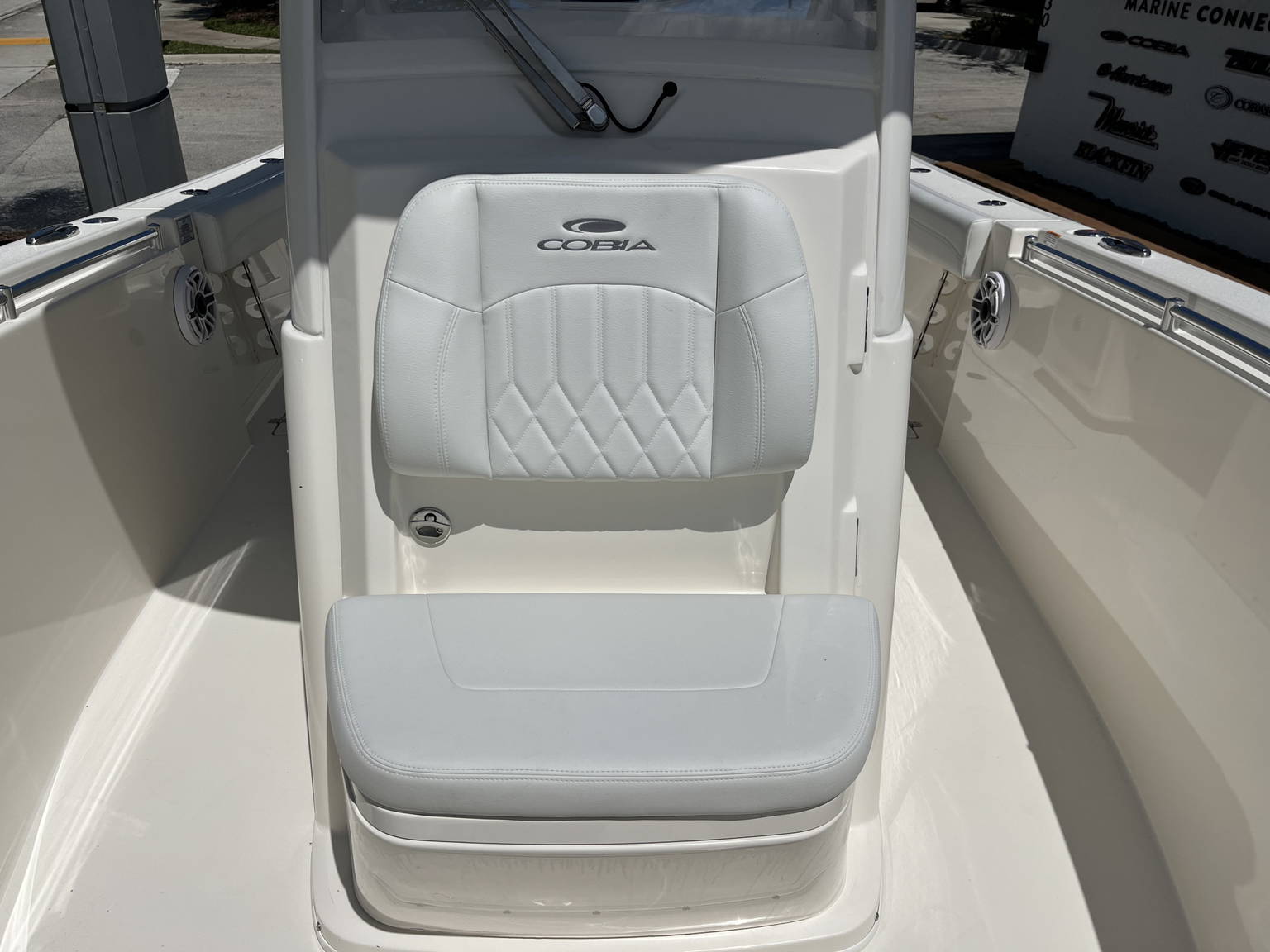 Alternative image of Cobia 280 CC in Florida Keys, FL