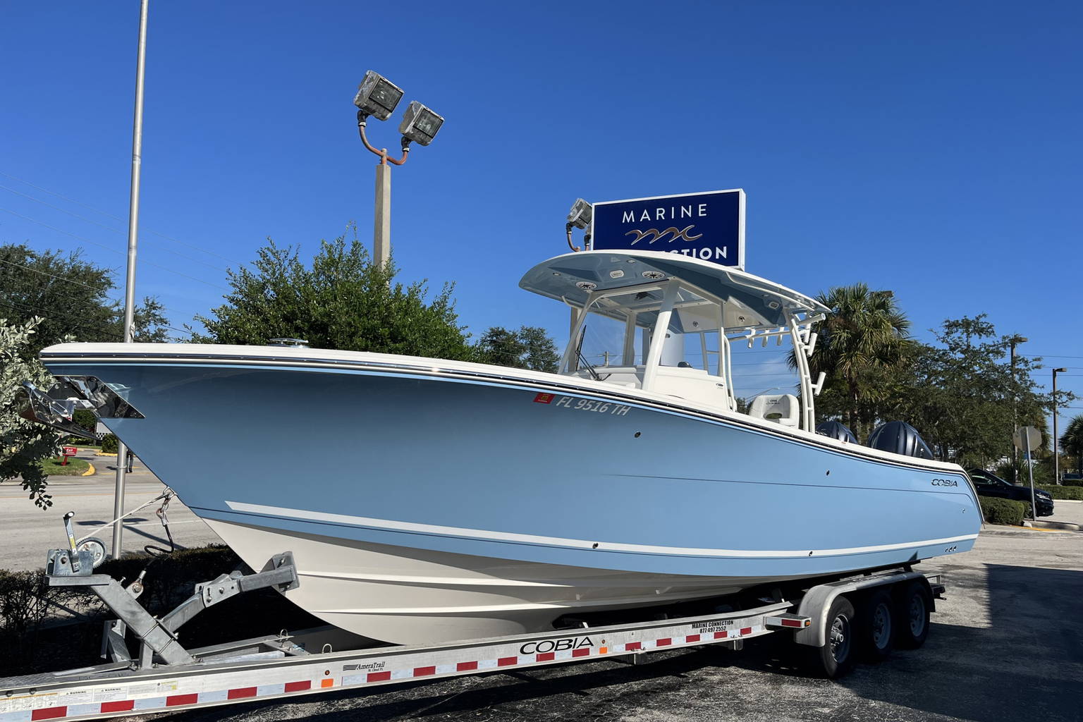 Used 2022 Cobia 320 CC #A036 image 2