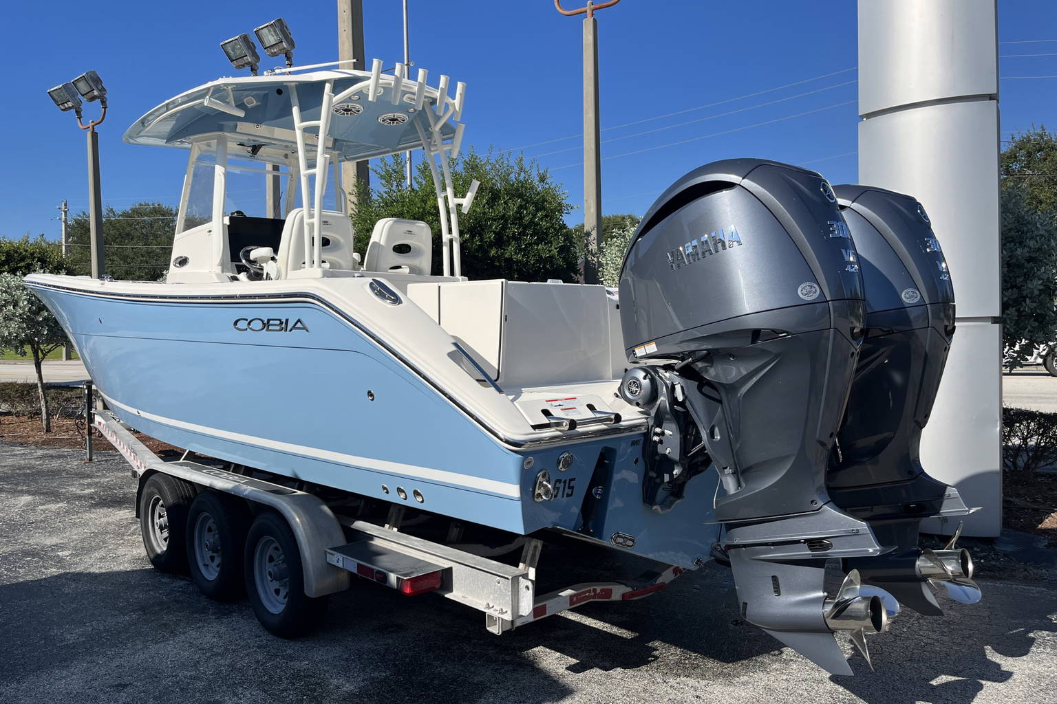 Used 2022 Cobia 320 CC #A036 image 5