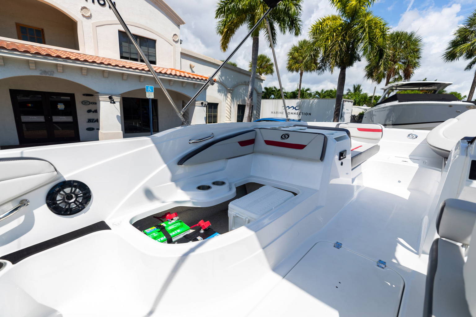 New 2023 Hurricane SunDeck Sport OB SS 205 OB #9113 image 15