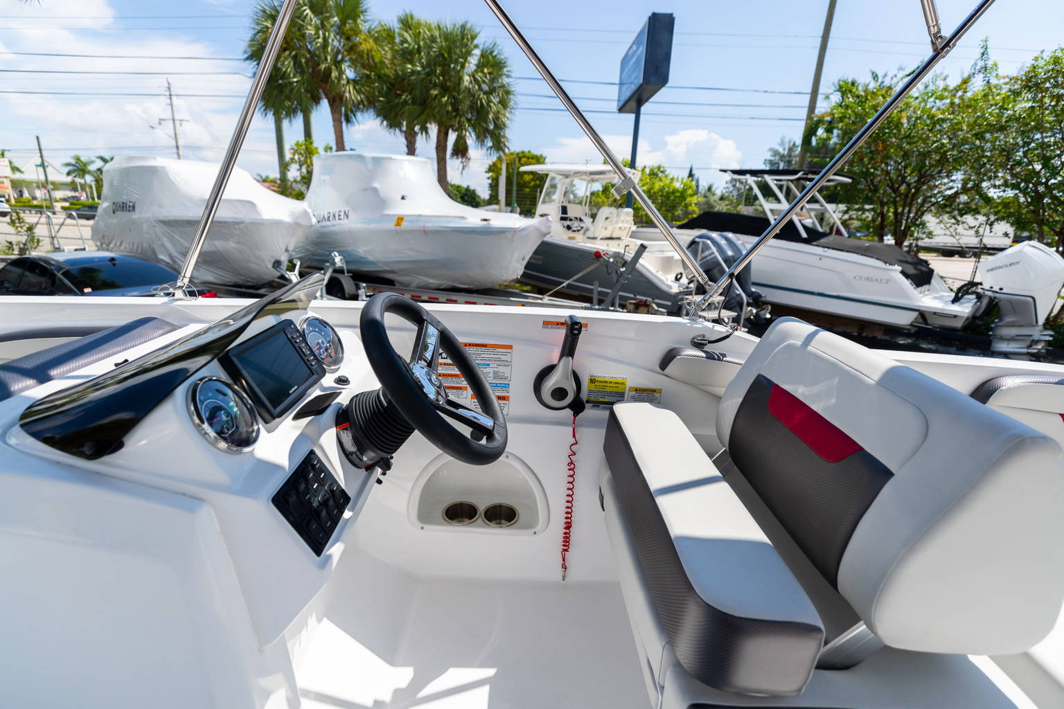 New 2023 Hurricane SunDeck Sport OB SS 205 OB #9113 image 18
