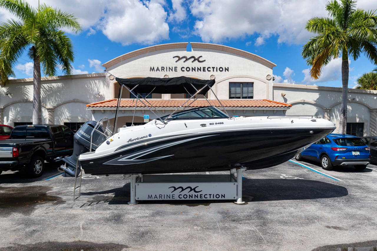 Main image of Hurricane SunDeck 2486 OB in West Palm Beach, FL