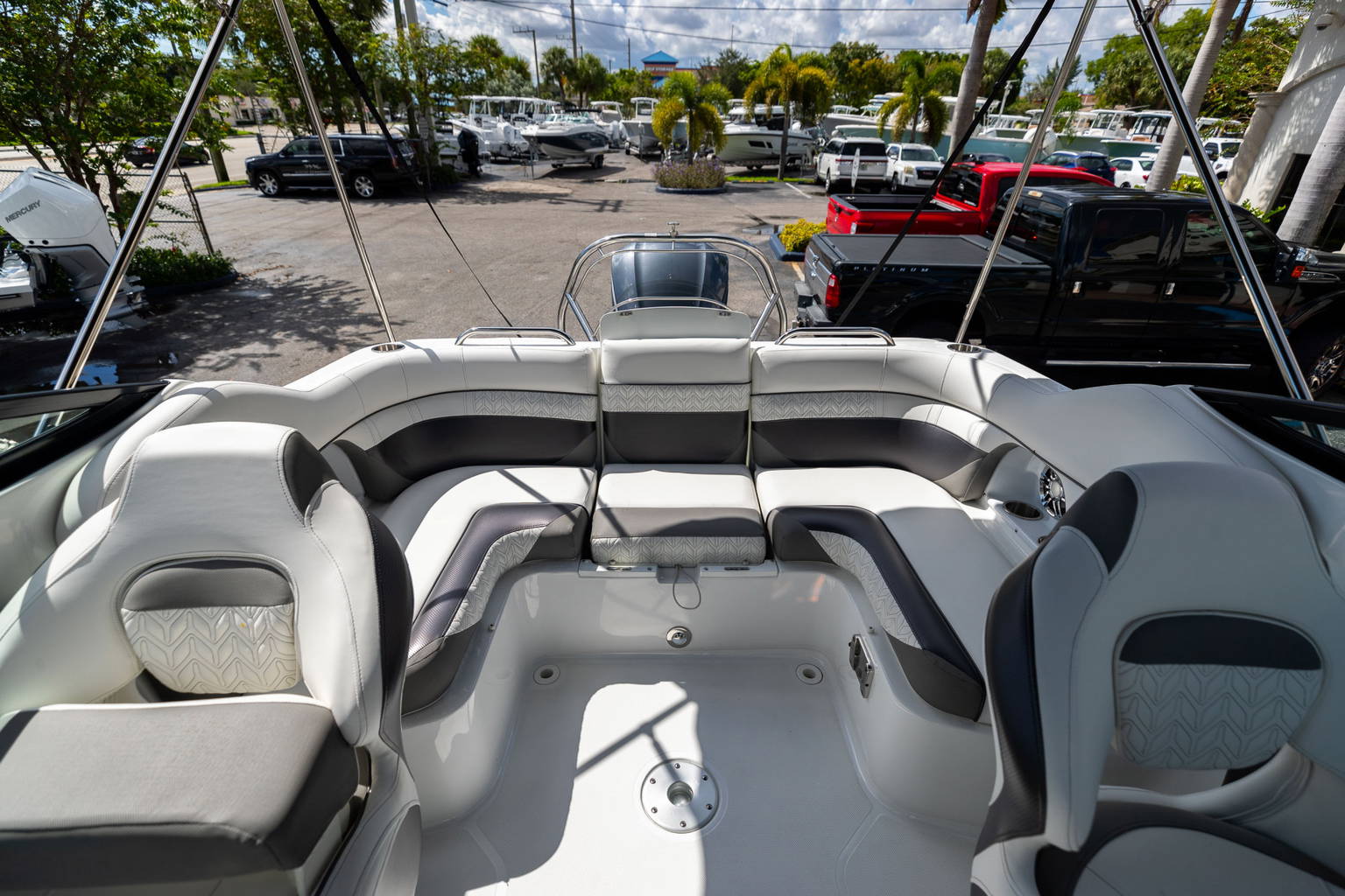 New 2023 Hurricane SunDeck 2486 OB #2448 image 11