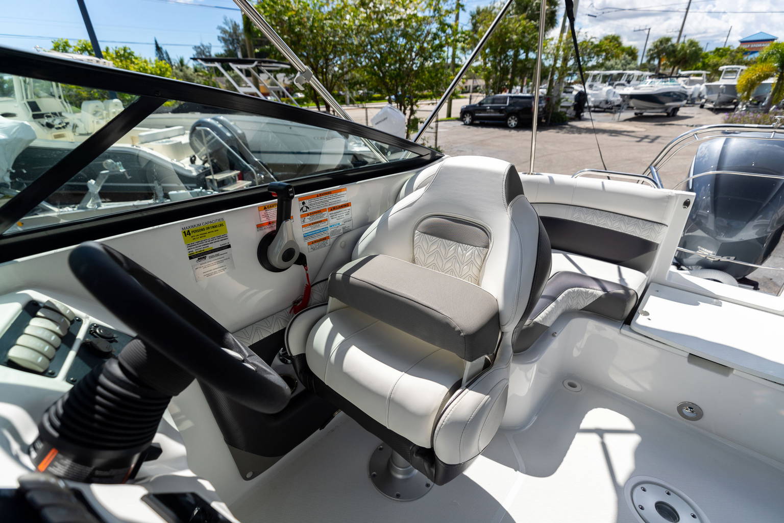 New 2023 Hurricane SunDeck 2486 OB #2448 image 25