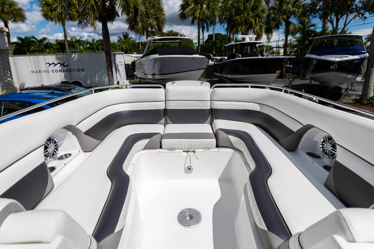 New 2023 Hurricane SunDeck 2486 OB #2448 image 31