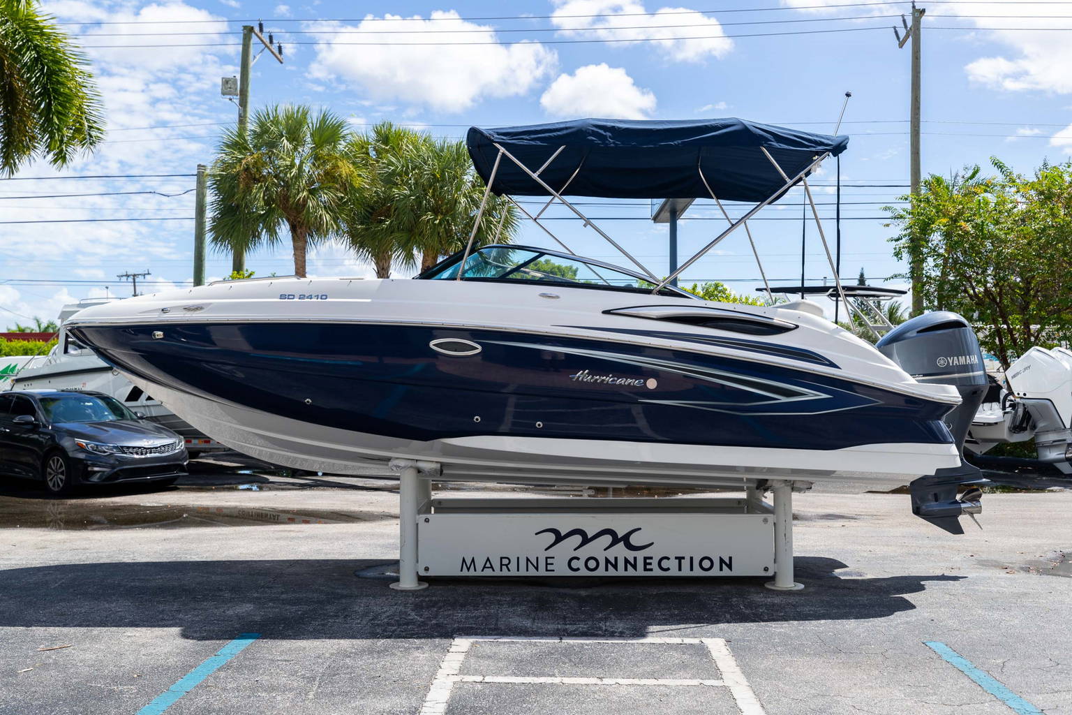 New 2023 Hurricane SunDeck OB SD 2410 OB #1999 image 5