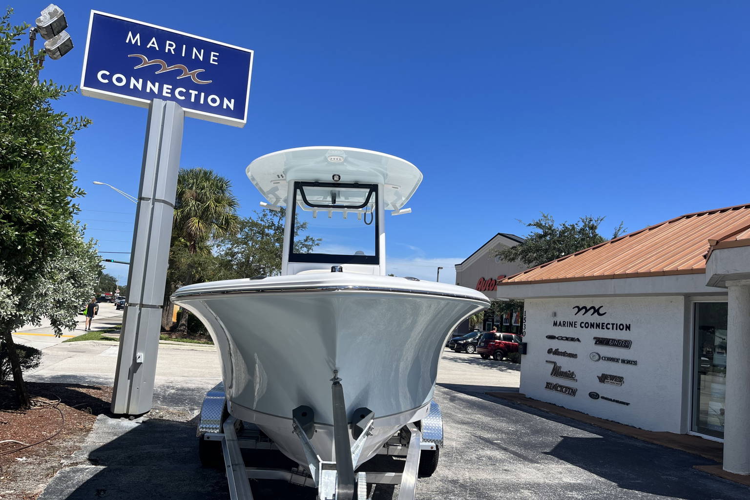 New 2024 Sea Hunt Ultra 239 SE #0234 image 3
