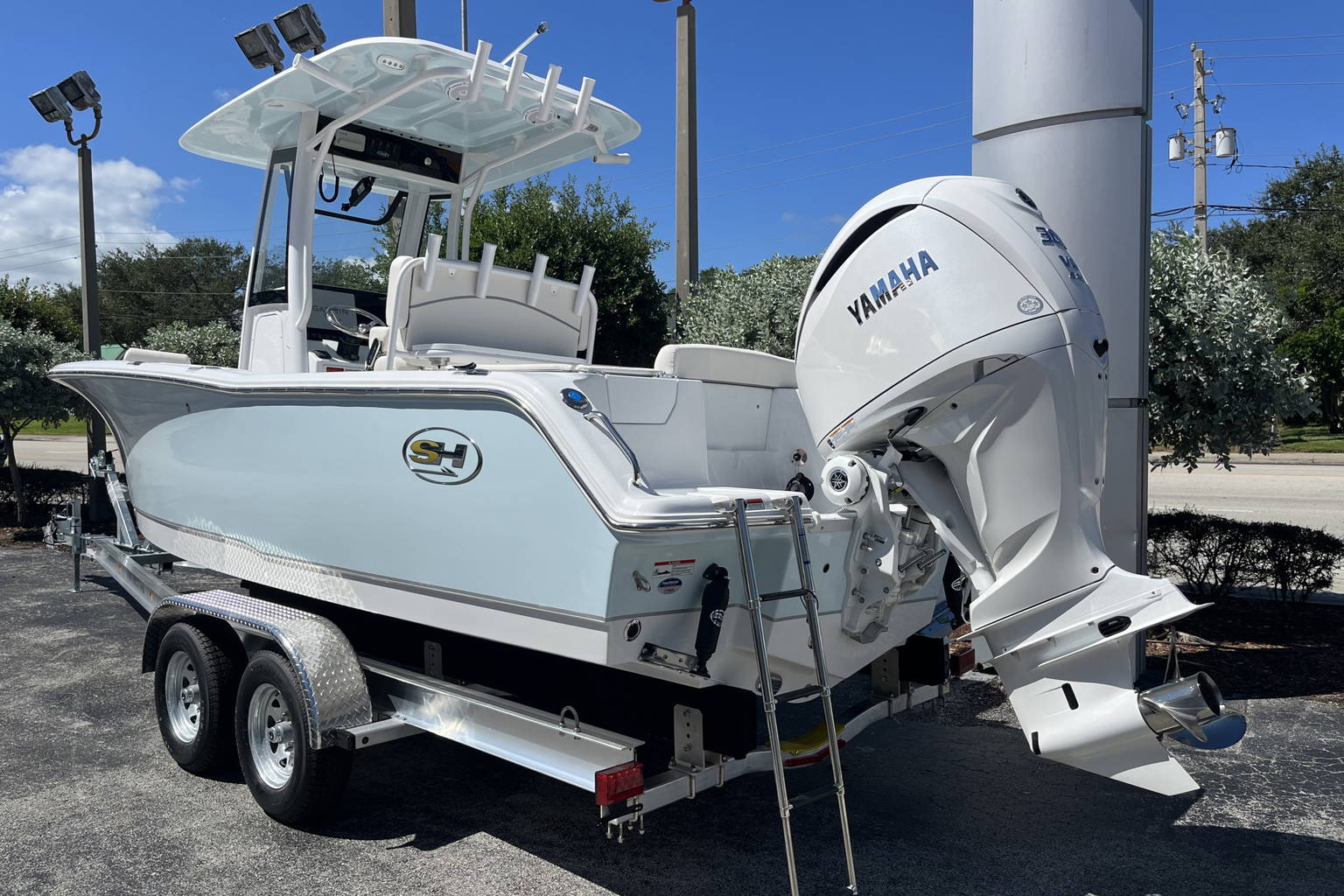 New 2024 Sea Hunt Ultra 239 SE #0234 image 4