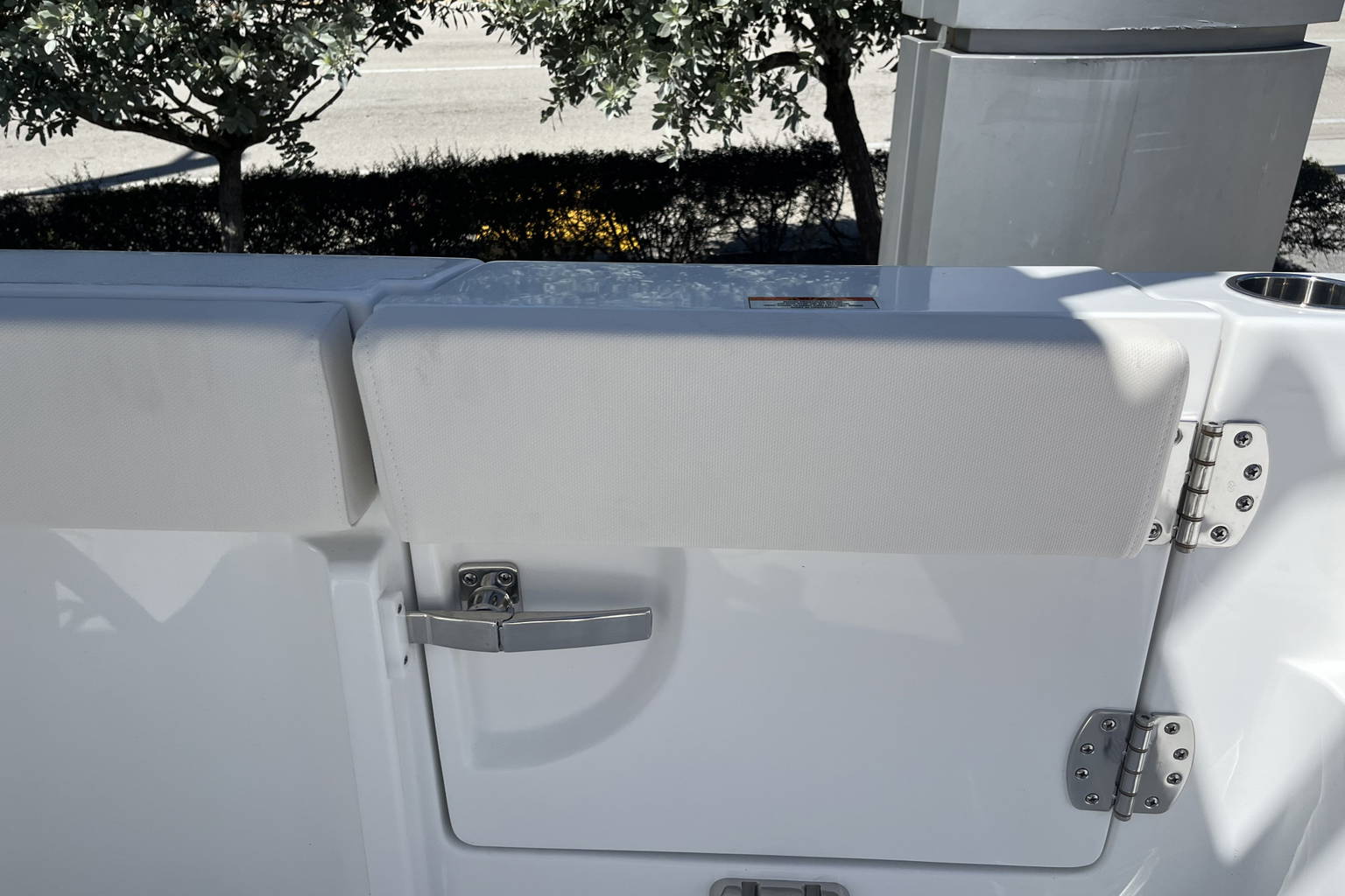 New 2024 Sea Hunt Ultra 239 SE #0234 image 18
