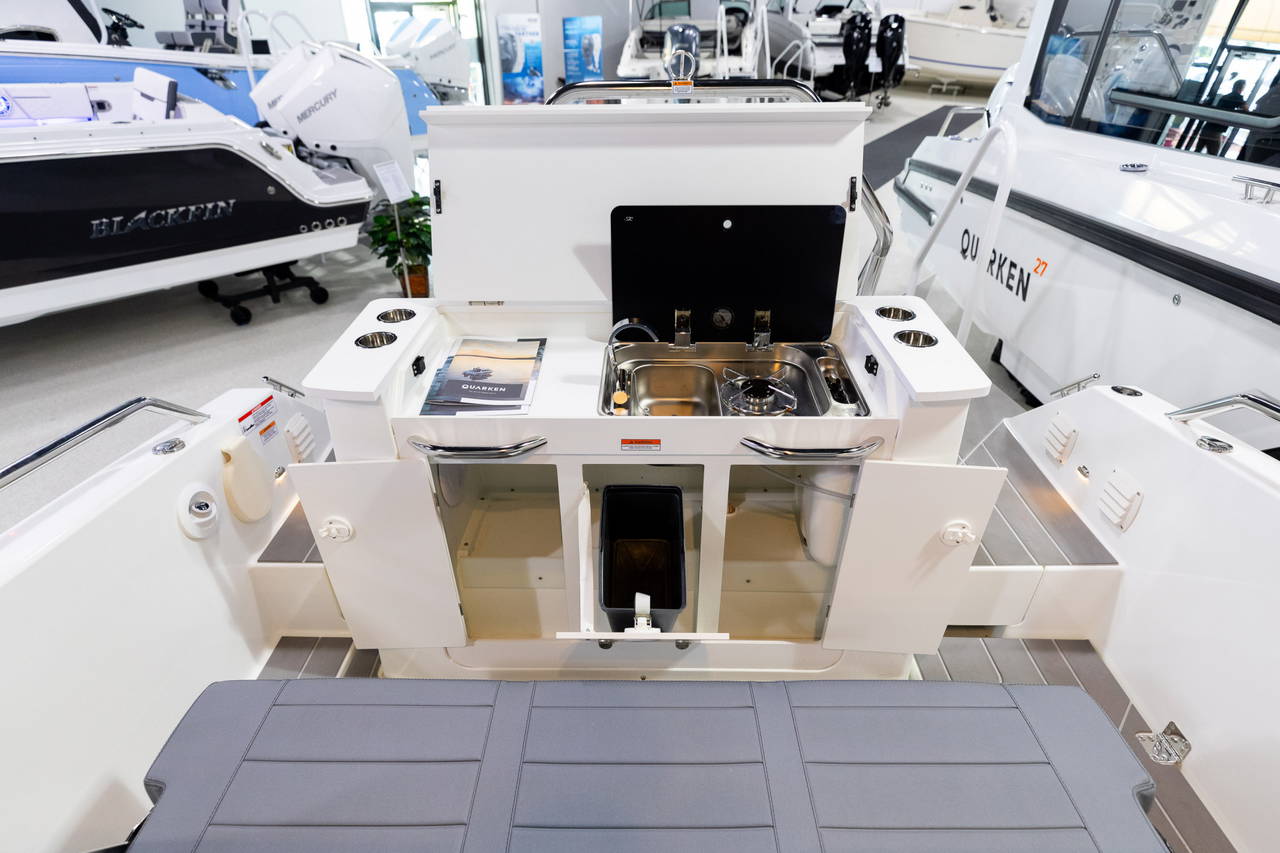 Alternative image of Quarken 27 T-Top V2 in West Palm Beach, FL