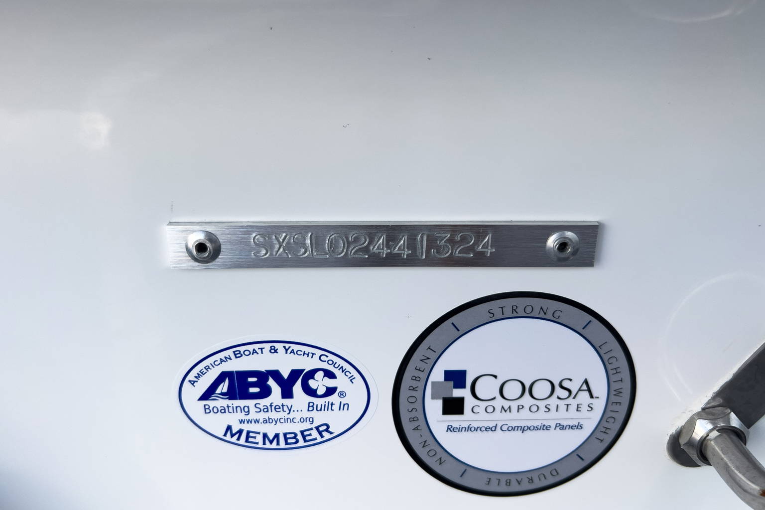 New 2024 Sea Hunt Ultra 239 SE #0244 image 4