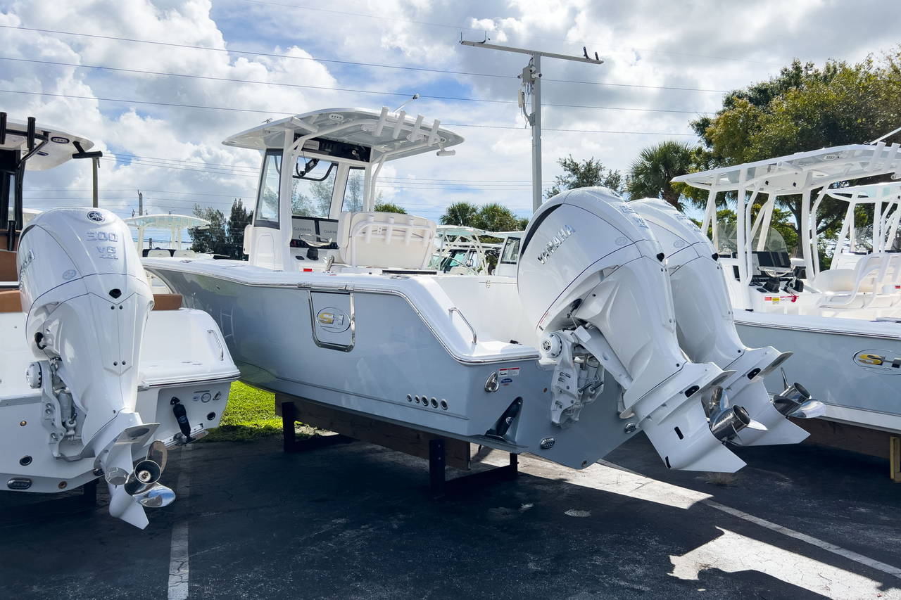 Main image of Sea Hunt Gamefish 27 CB in West Palm Beach, FL