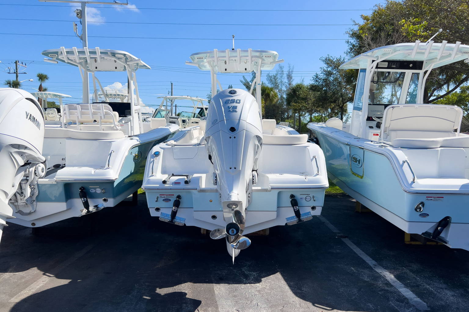 Alternative image of Sea Hunt Ultra 234 in West Palm Beach, FL