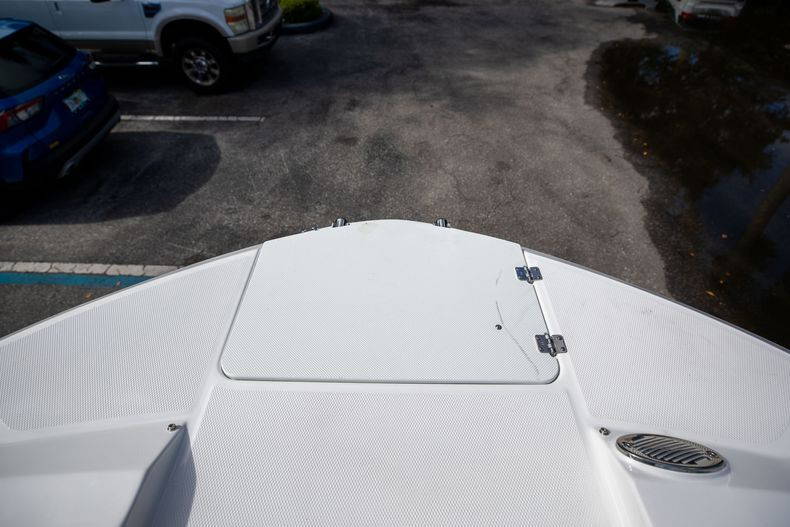 New 2022 Hurricane SunDeck OB SD 235 OB #7864 image 36