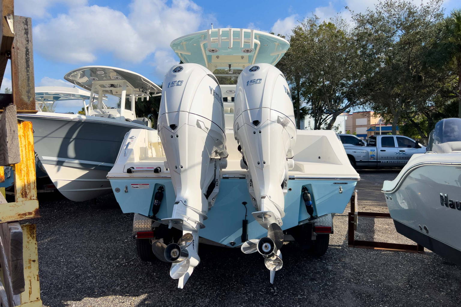 Alternative image of Cobia 240 CC in Miami, FL