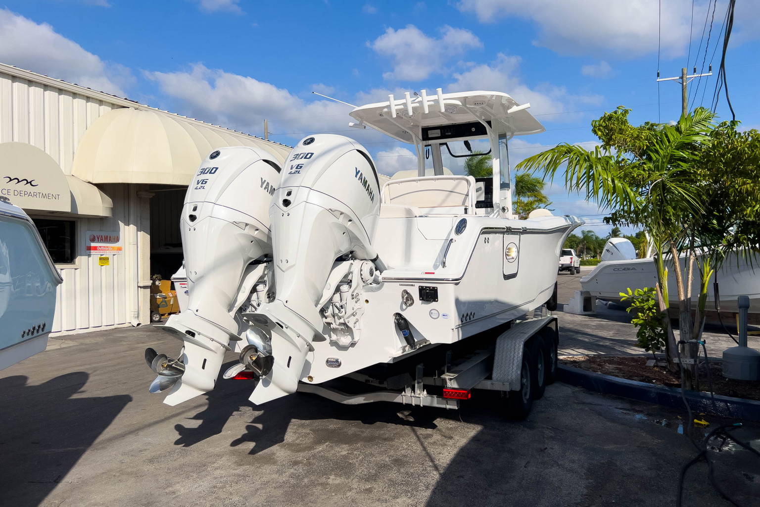 New 2024 Sea Hunt Ultra 305 SE #0022 image 2