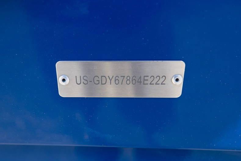 New 2022 Hurricane SunDeck OB SD 235 OB #7864 image 39