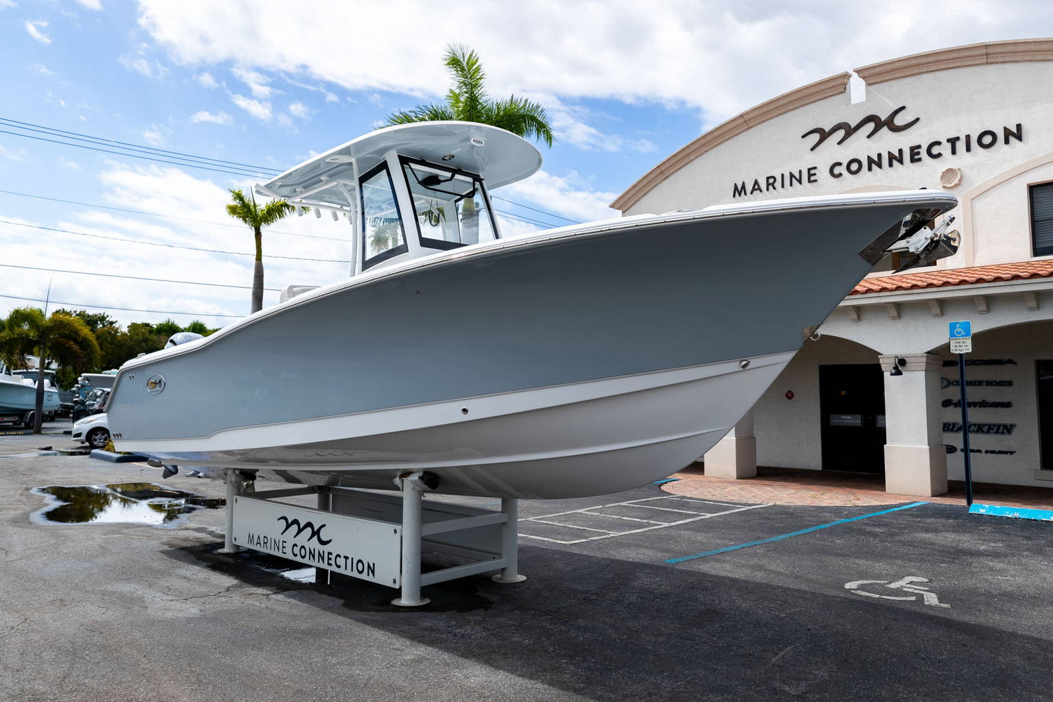 New 2023 Sea Hunt Ultra 275 SE #0377 image 2