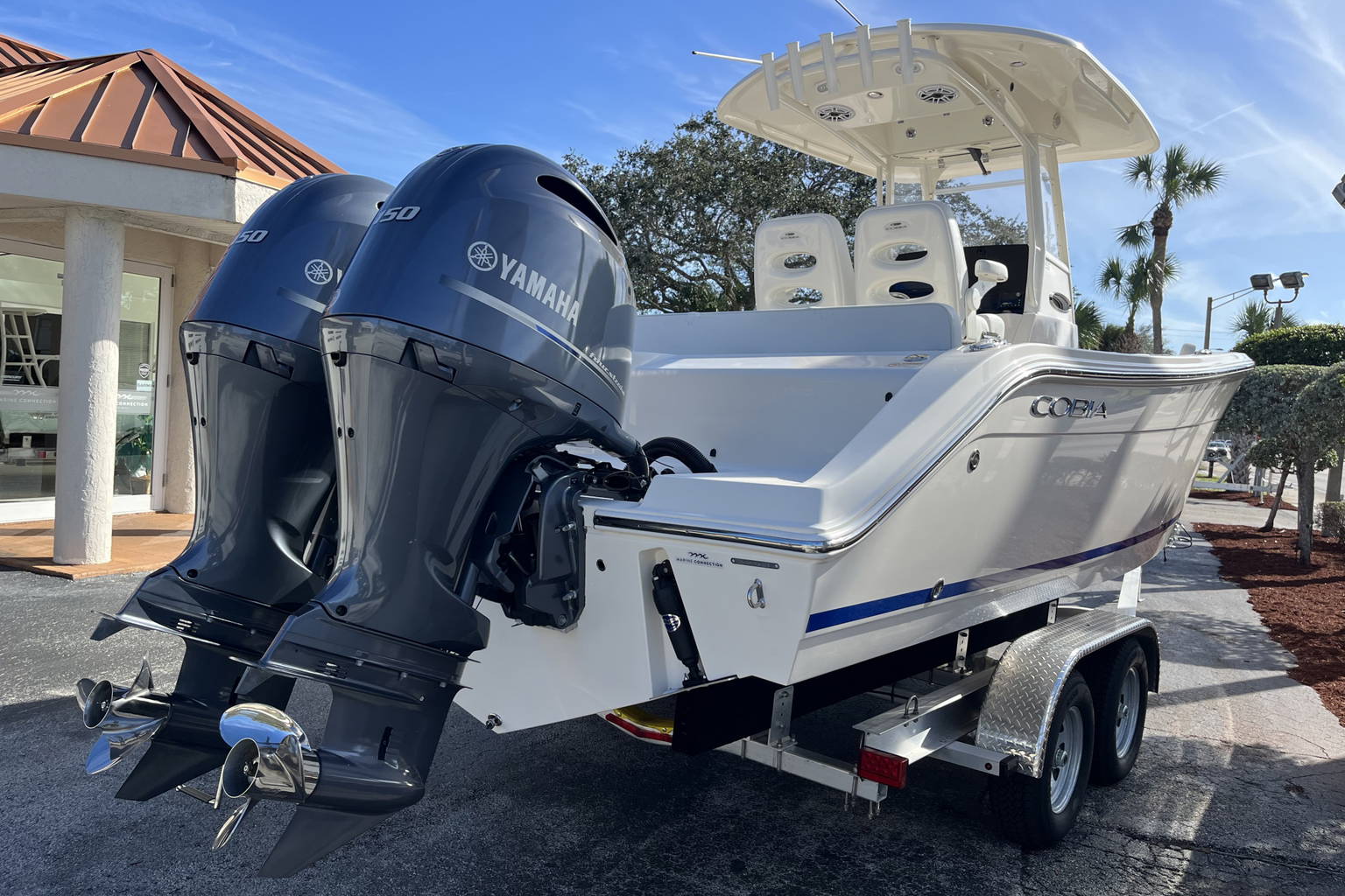New 2023 Cobia 262 CC #C019 image 6