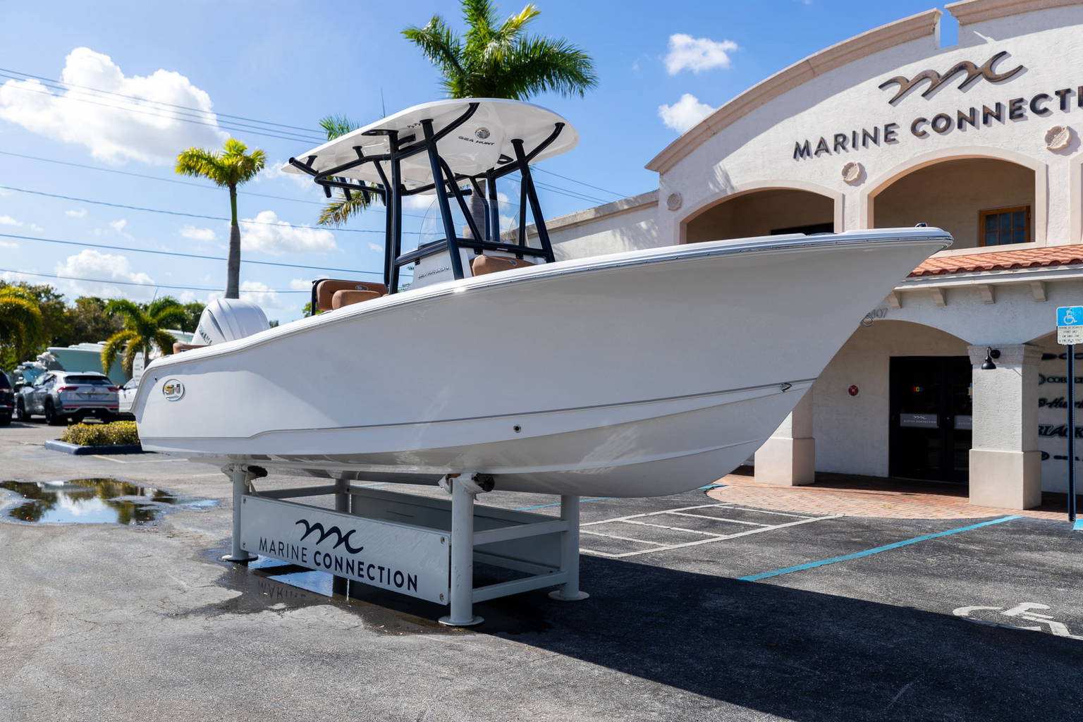 New 2024 Sea Hunt Ultra 234 #0380 image 2