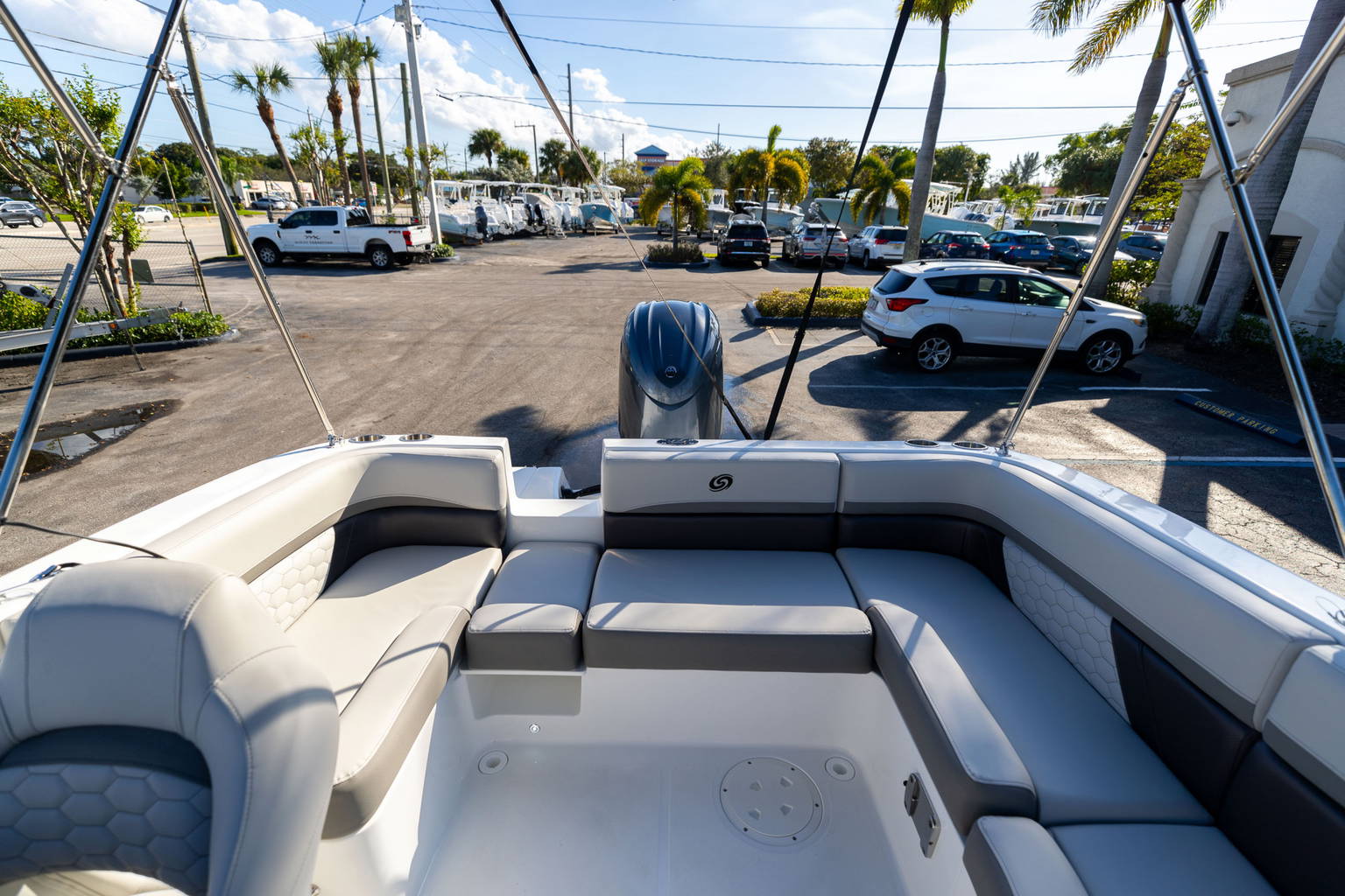 New 2024 Hurricane SunDeck Sport 192 RL OB #6054 image 10