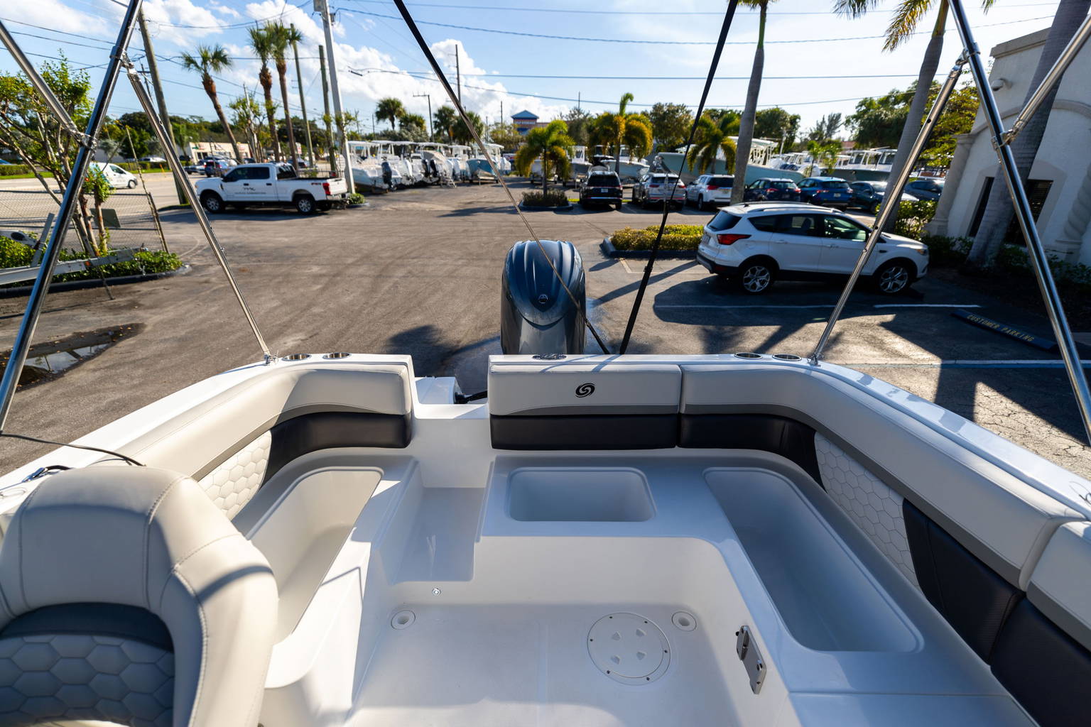 New 2024 Hurricane SunDeck Sport 192 RL OB #6054 image 11