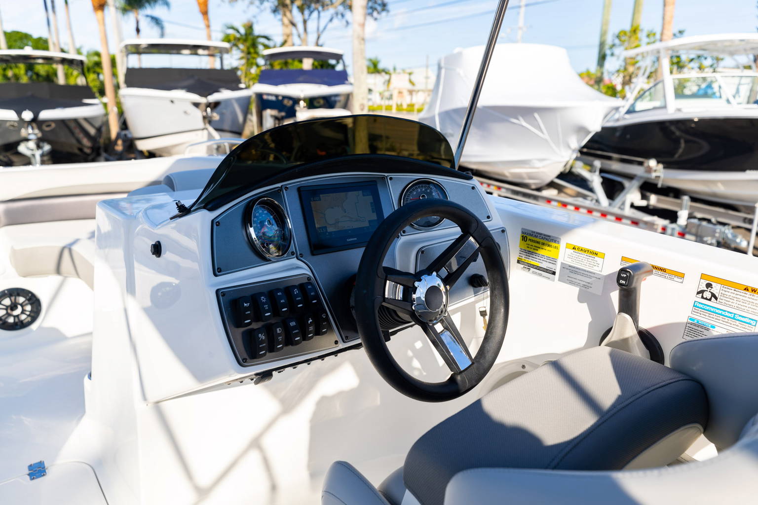 New 2024 Hurricane SunDeck Sport 192 RL OB #6054 image 17