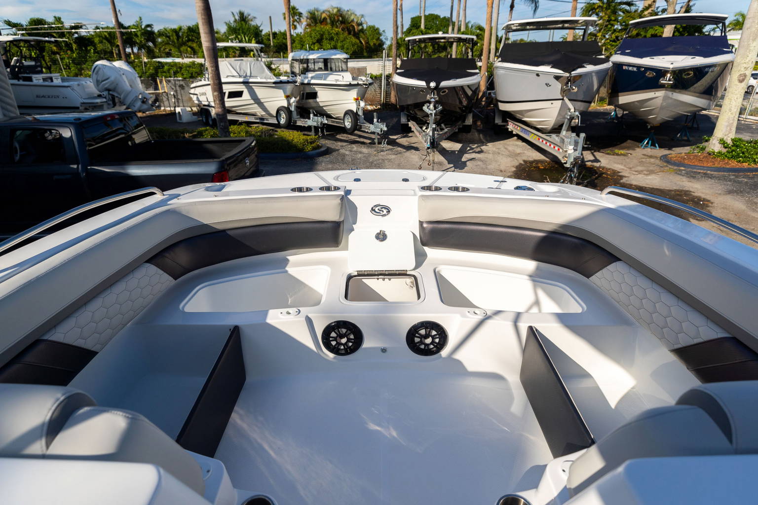 New 2024 Hurricane SunDeck Sport 192 RL OB #6054 image 25