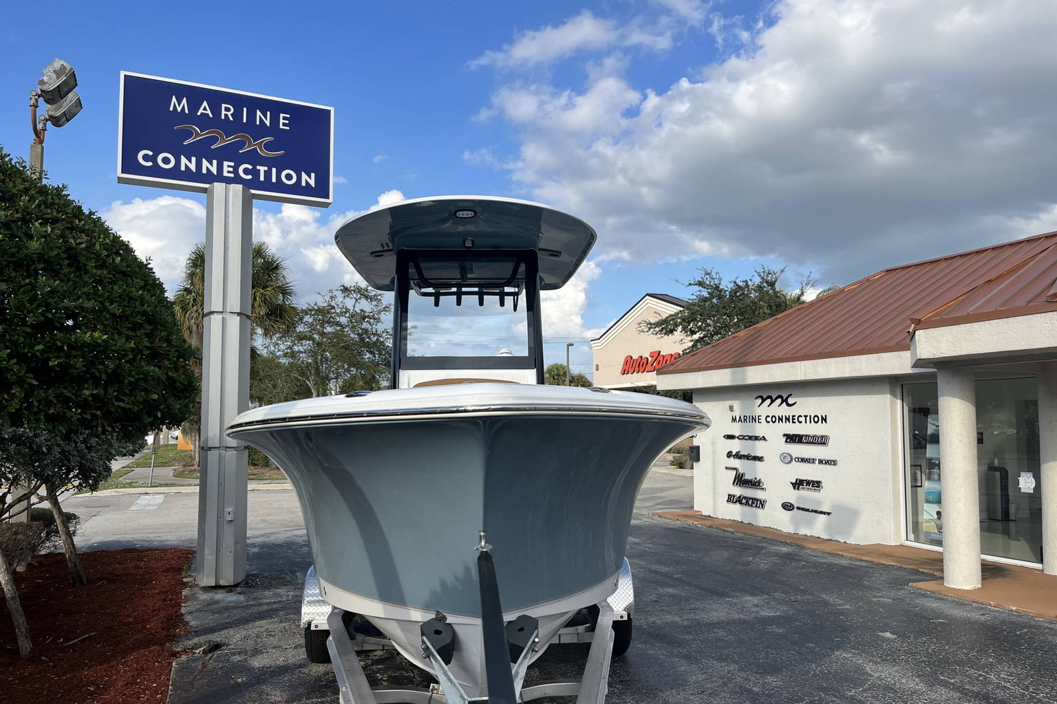 New 2024 Sea Hunt Ultra 239 SE #0222 image 3