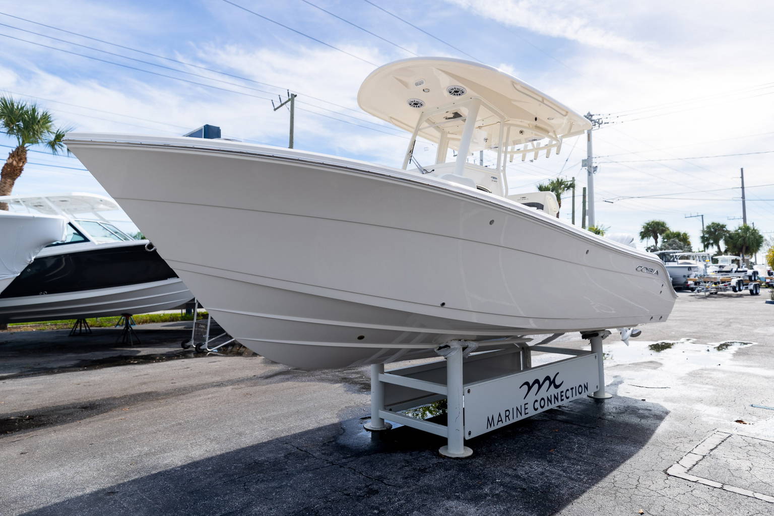 New 2024 Cobia 240 CC #B033 image 4