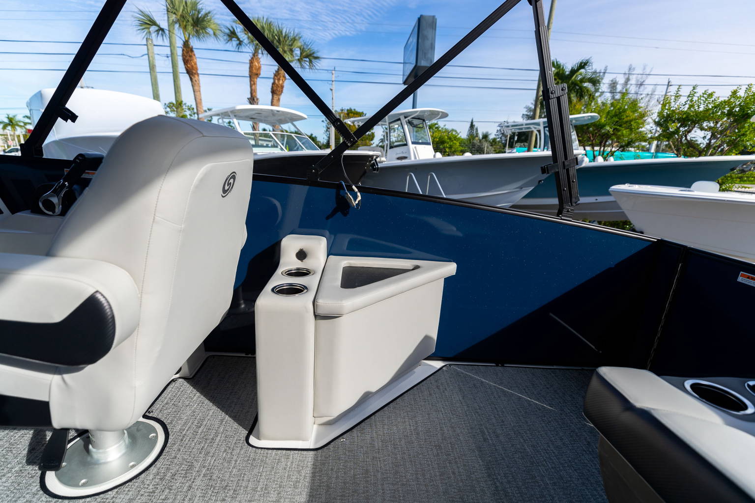 New 2024 Hurricane FunDeck 2260 OB #6051 image 11