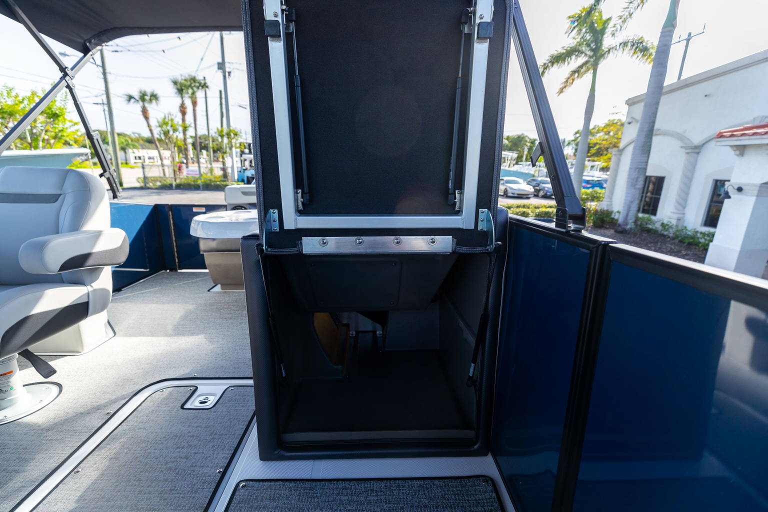 New 2024 Hurricane FunDeck 2260 OB #6051 image 25