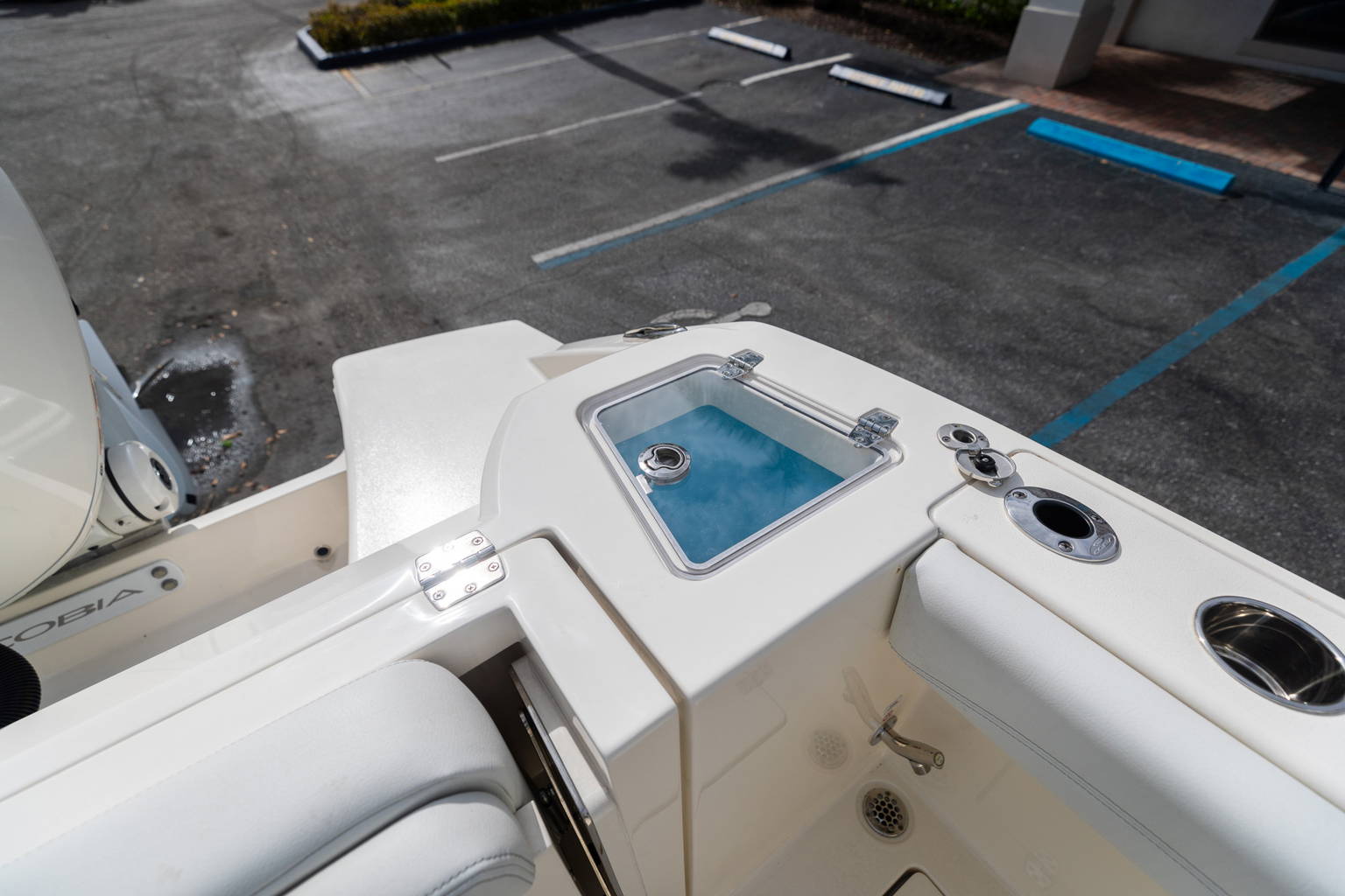 New 2023 Cobia 240 DC #E033 image 13