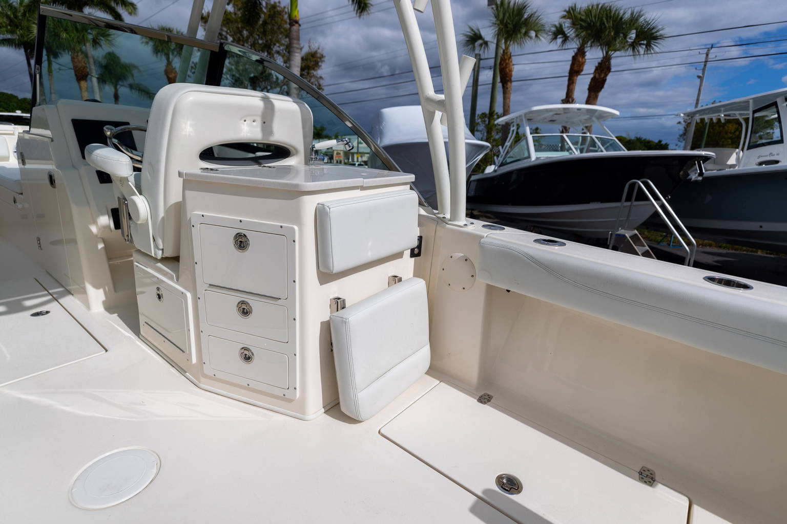 New 2023 Cobia 240 DC #E033 image 15