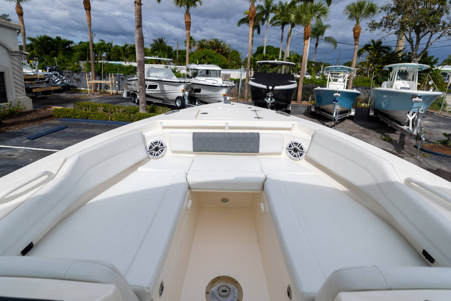 New 2023 Cobia 240 DC #E033 image 41