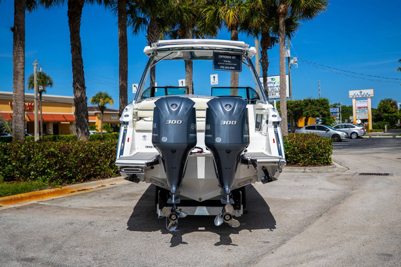 Alternative image of Cobalt 30SC in West Palm Beach, FL