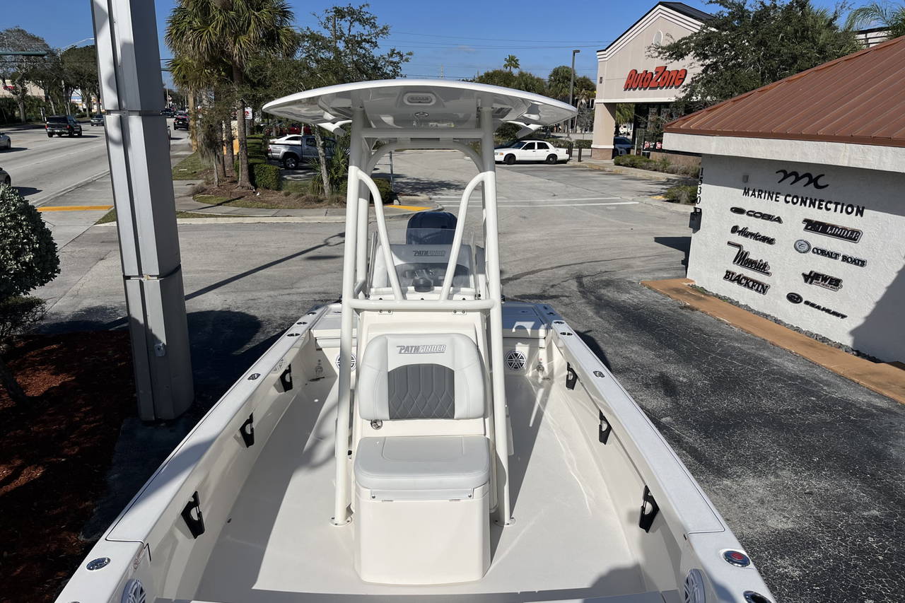 Alternative image of Pathfinder 2500 Hybrid in Vero Beach, FL