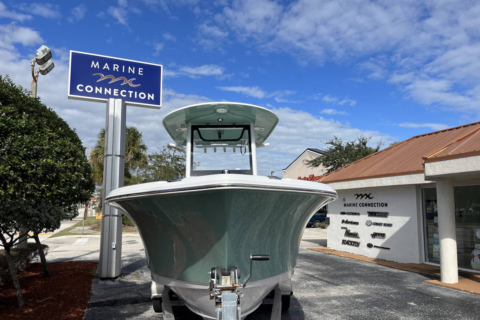 New 2024 Sea Hunt Ultra 255 SE #0538 image 3