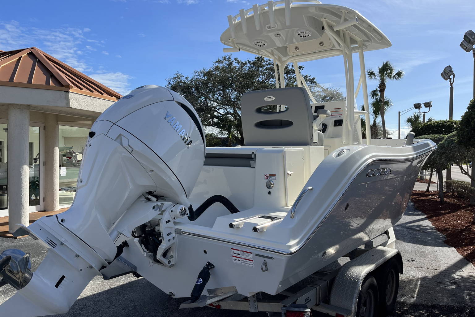 New 2024 Cobia 220 CC #X032 image 6