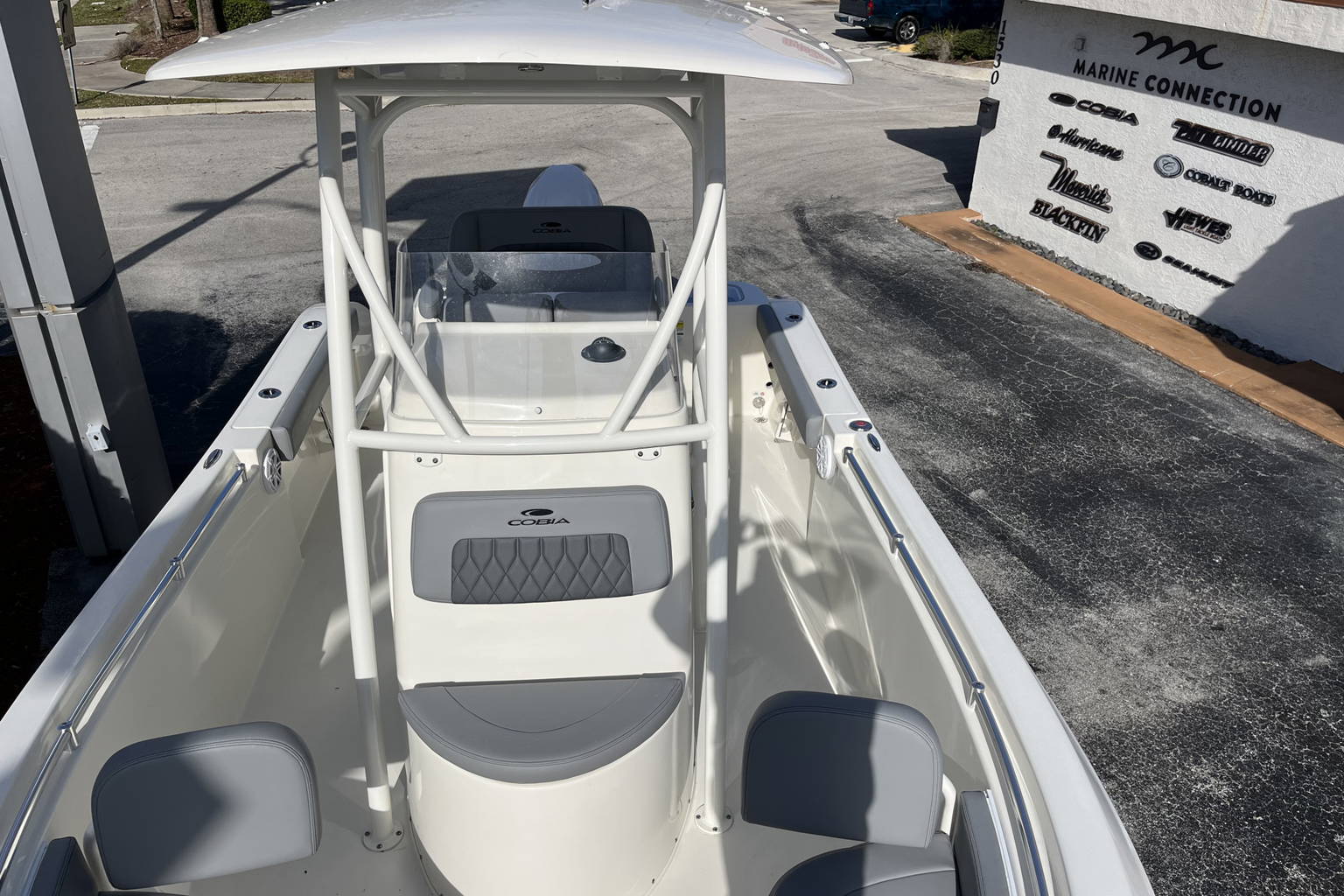 New 2024 Cobia 220 CC #X032 image 17