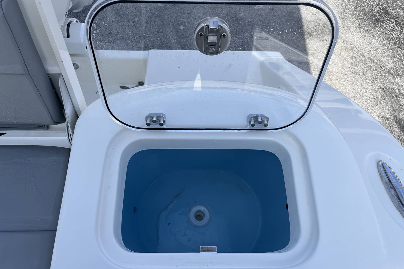 New 2024 Cobia 220 CC #X032 image 21