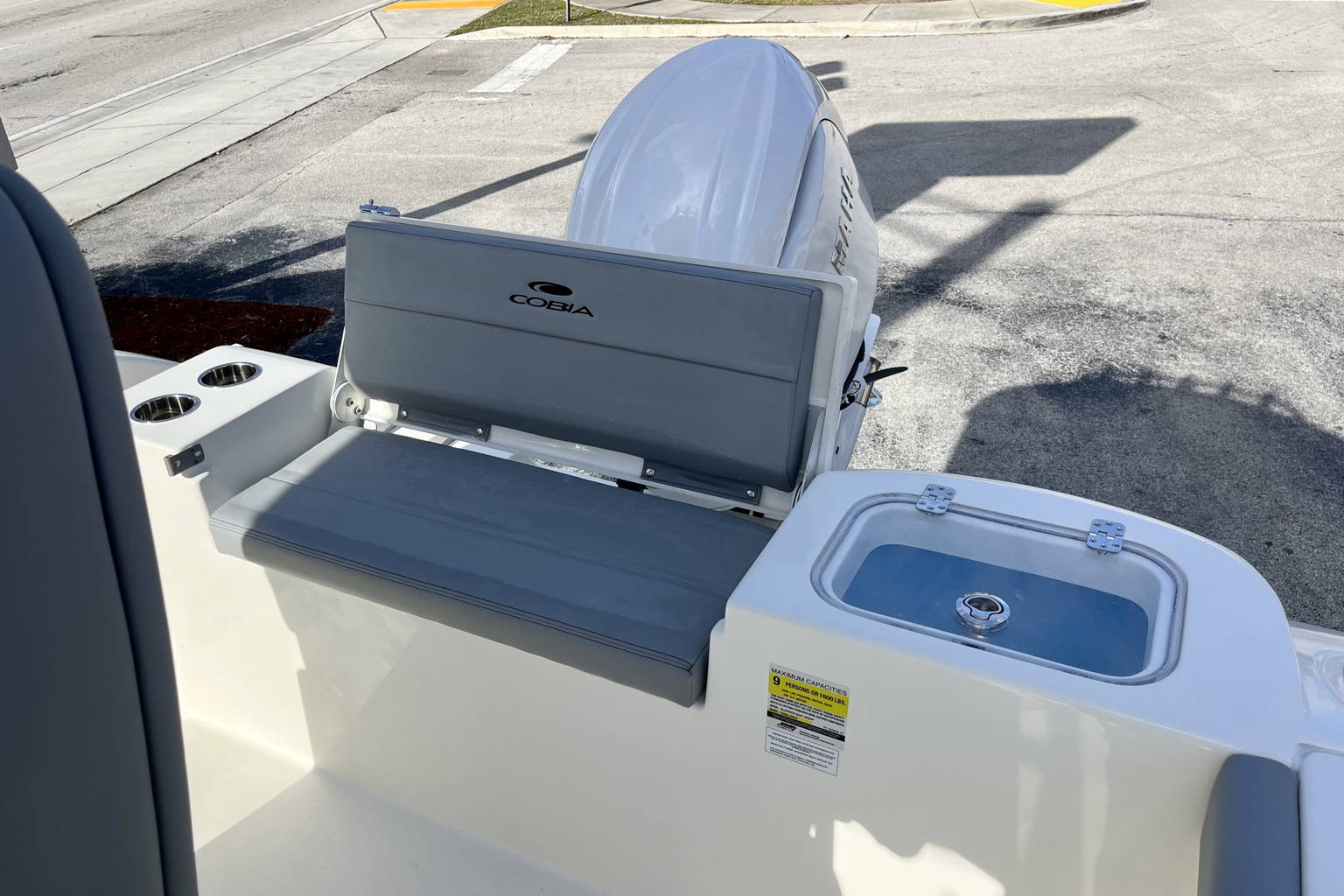 New 2024 Cobia 220 CC #X032 image 23