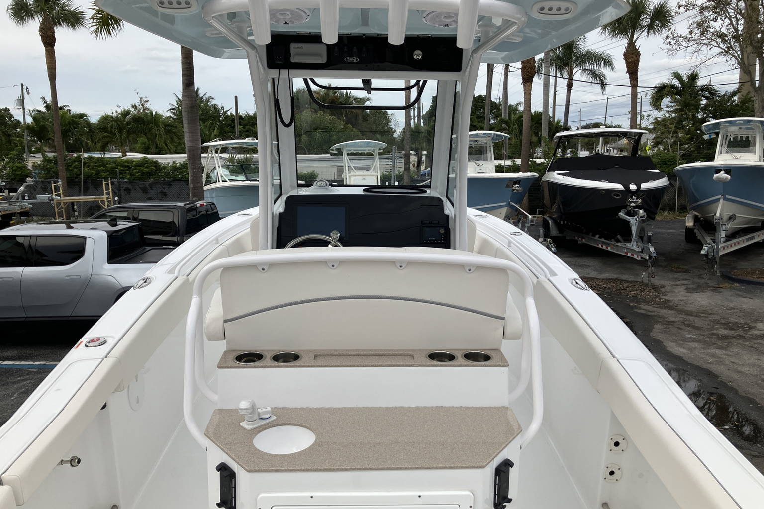 New 2024 Sea Hunt Ultra 255 SE #0485 image 9